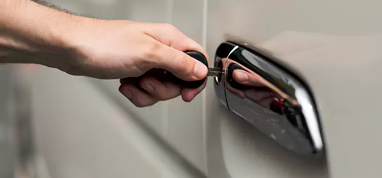 Why Choose Our Auto Locksmith Team in North Tonawanda, NY?