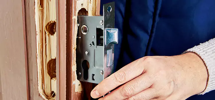 Garage Door Lock Replacement North Tonawanda